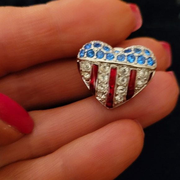 Swarovski USA Rhinestone Heart Flag Pin - Picture 5 of 7